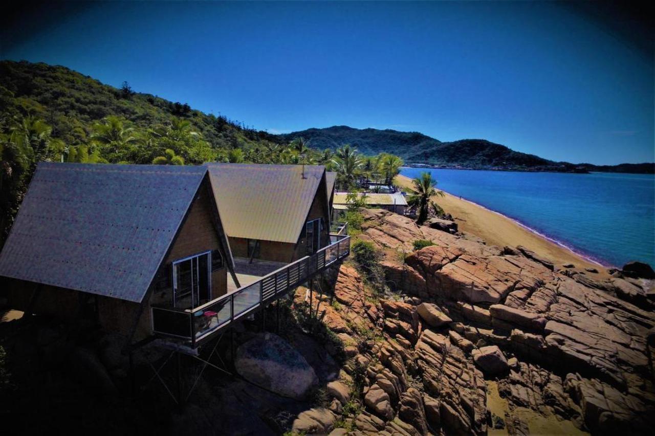 Nomads Magnetic Island Hostel Nelly Bay Exterior foto
